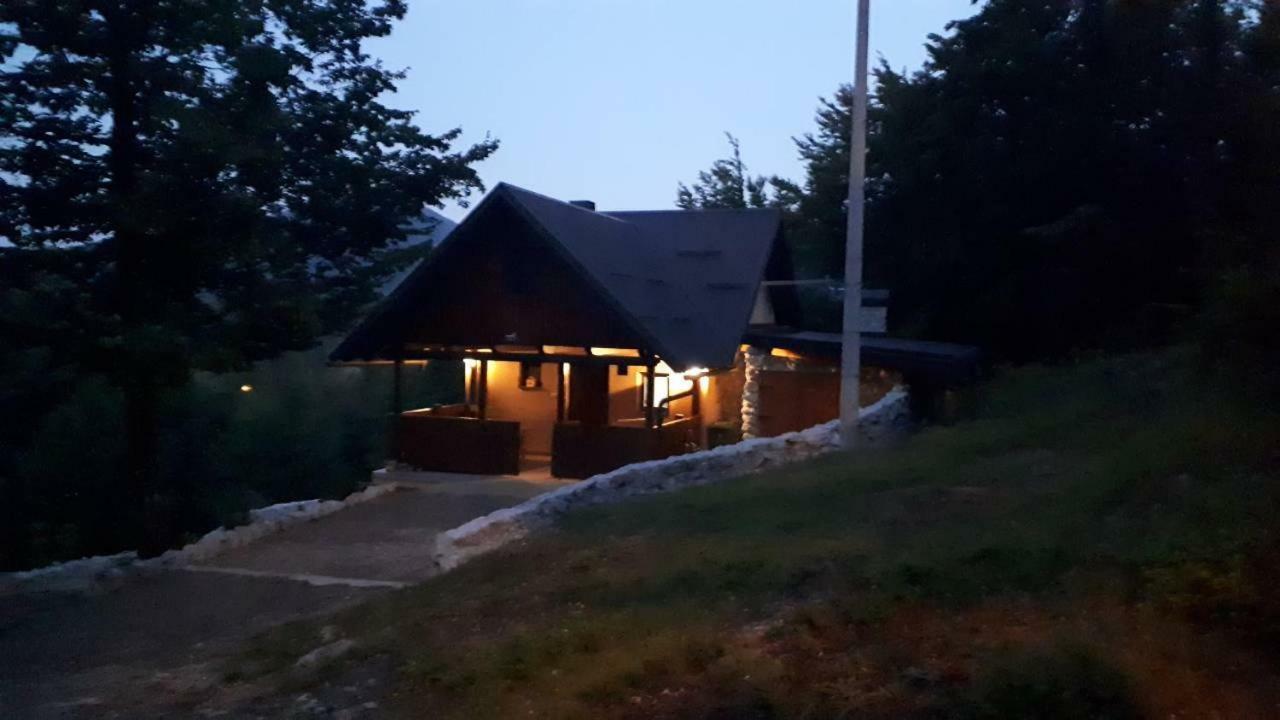 Kuca Za Odmor "Neralic" Villa Josipdol Eksteriør billede